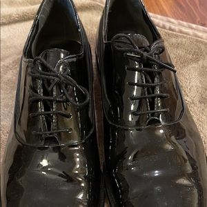 Nunn Bush formal, black patent shoes 12W